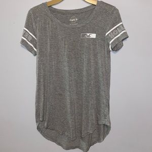 Hollister T-shirt